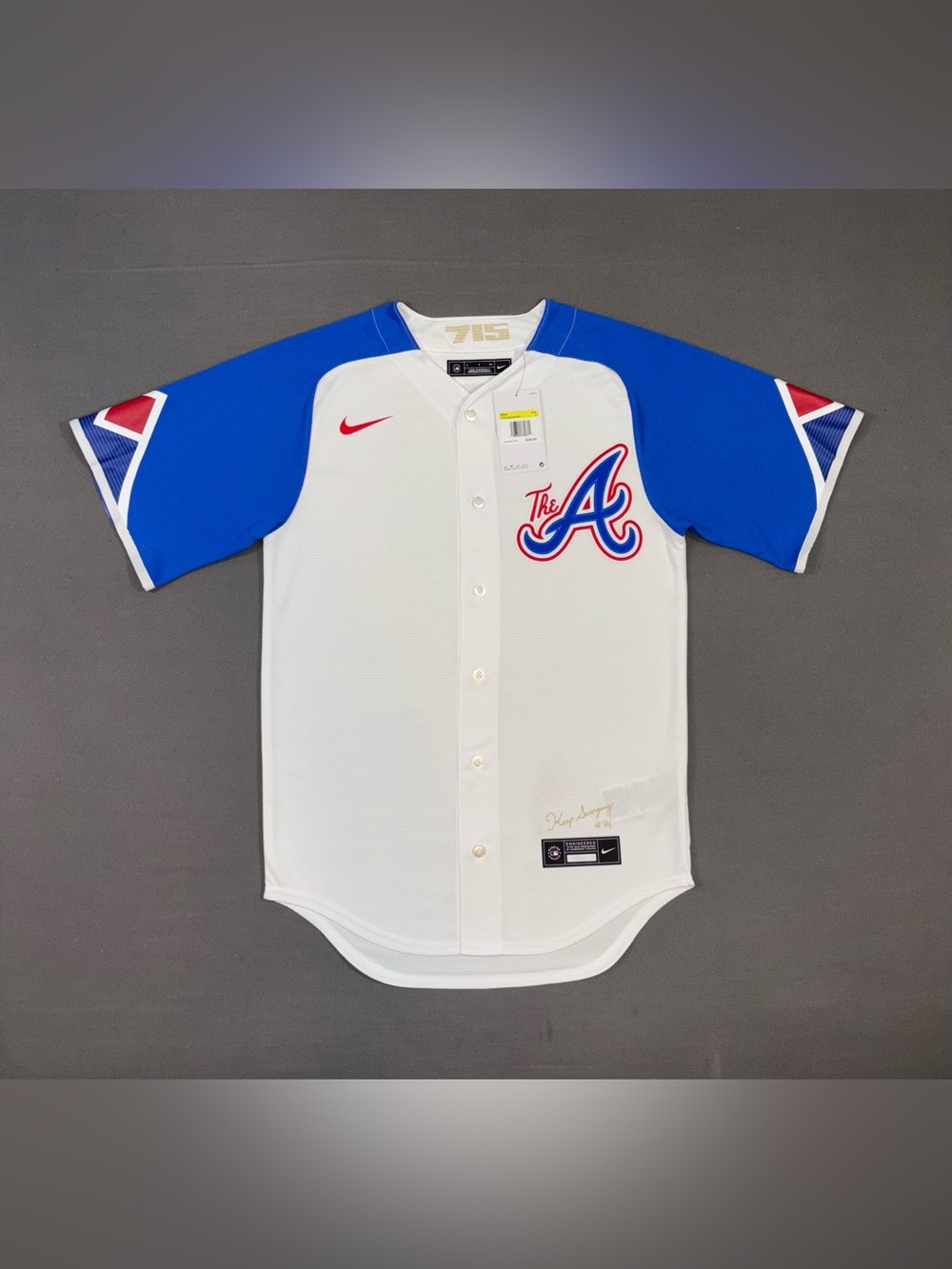 Men’s Nike Atlanta Braves City Connect MLB Jersey White Size SMALL